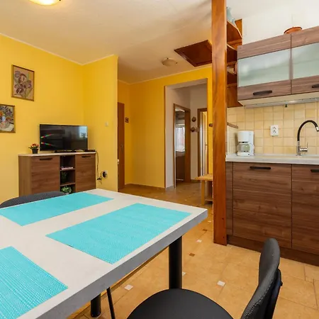 Milica Apartamento Crikvenica