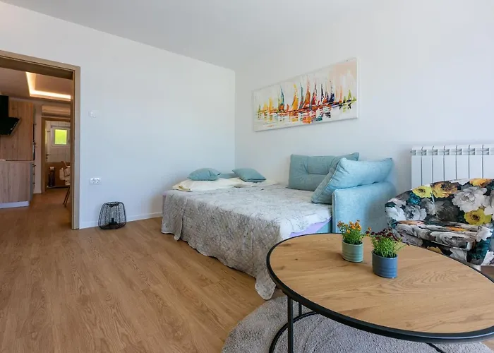 Milica Apartament Crikvenica
