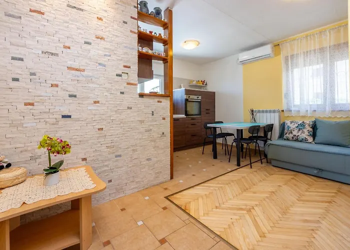 Milica Apartament Crikvenica